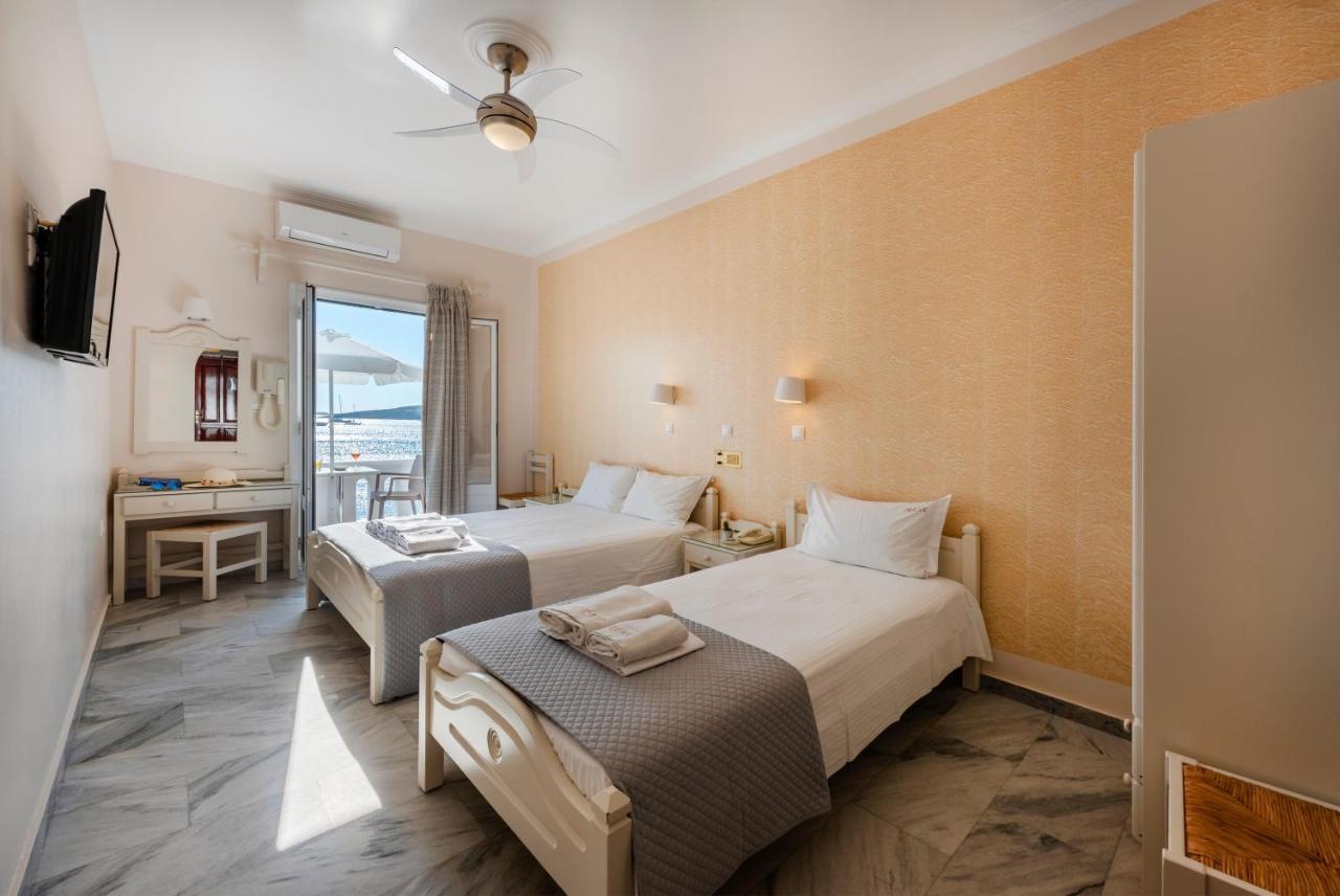 Irene Studios - Beachfront Páros Eksteriør billede