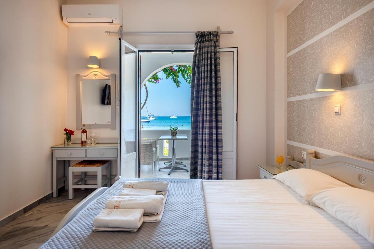 Irene Studios - Beachfront Páros Eksteriør billede